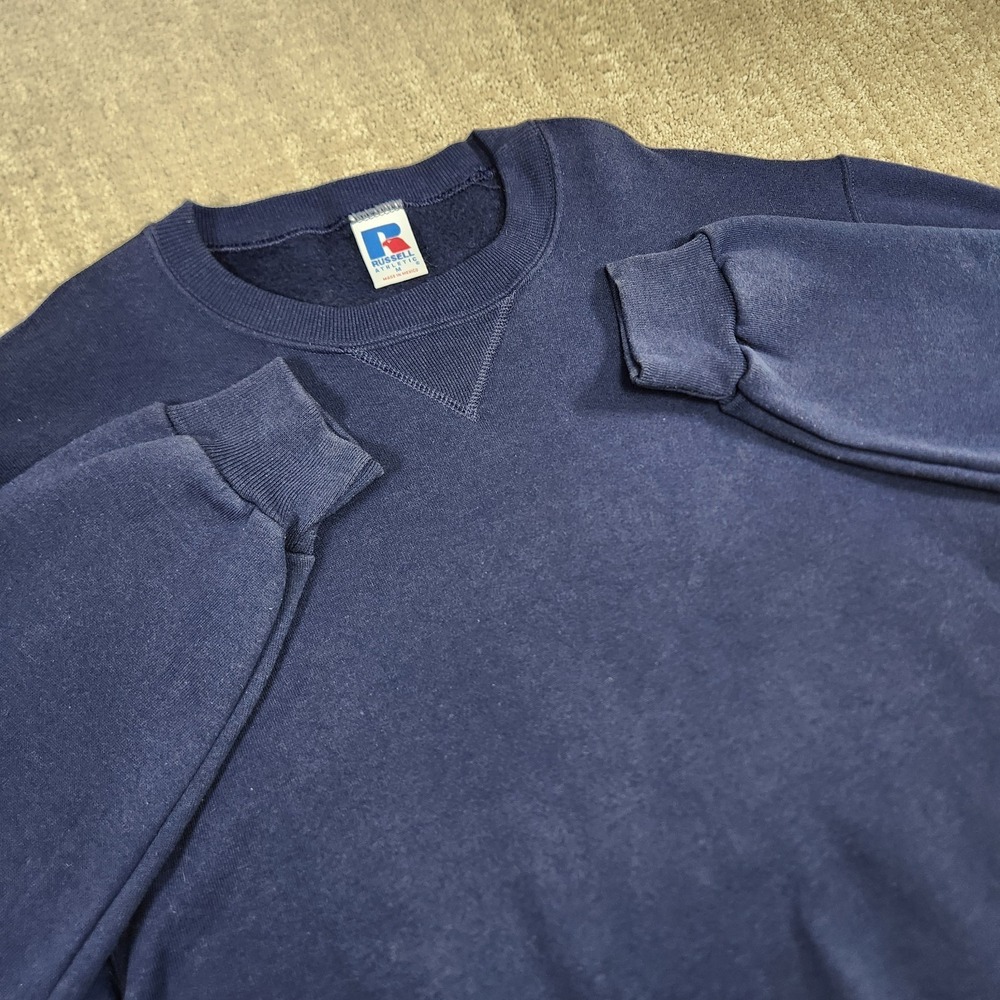 Vintage Russell Athletic Sweatshirt Adult Medium Blue Cotton Fleece Crewneck